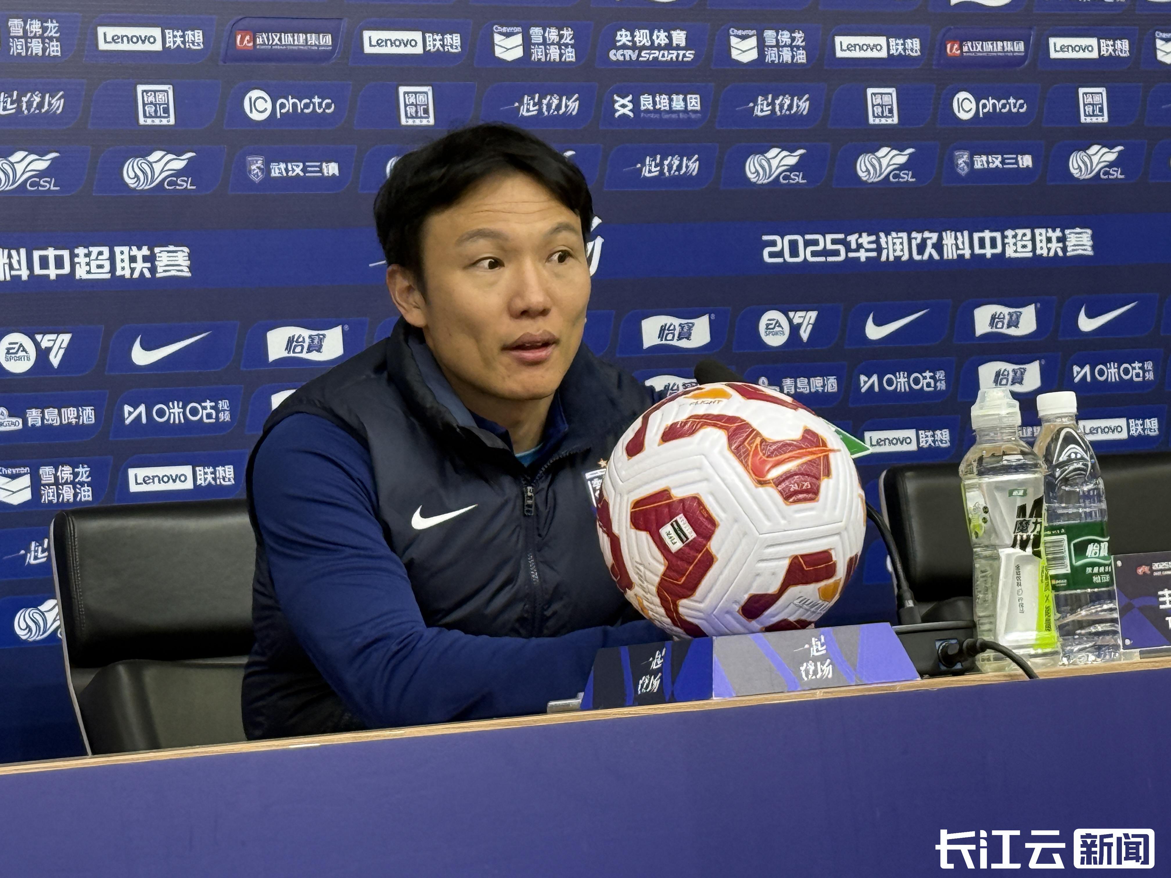 电子游戏-包含转会期上海海港调整名单以备CBA季后赛利物浦围绕欧冠战术微调，连对手都承认：字母哥连续二十场比赛得分超过关键助攻的词条