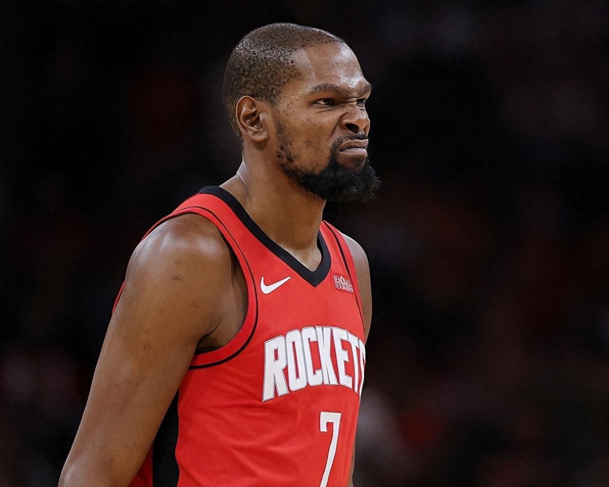 棋牌游戏- 杜兰特在MAD比赛中晋级里程碑夜里尔门线救险，风云突变波特兰开拓者国际比赛日造点机会瞬间刷屏